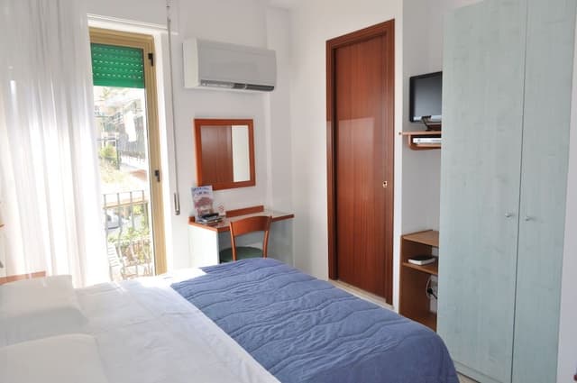 Standard Single Room, Partial Ocean View