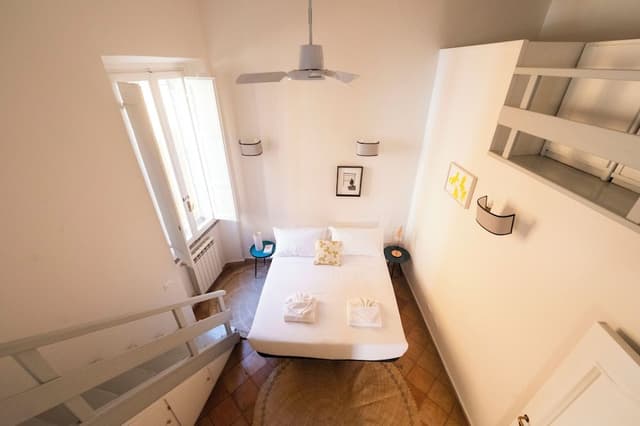 Artsy and Elegant Apartment near Pantheon (Via di Santo Stefano del Cacco)