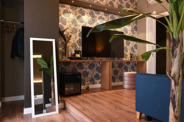 Comfort Suite, Private Bathroom