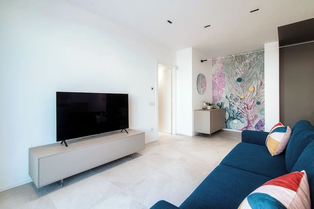 Apartment, Balcony