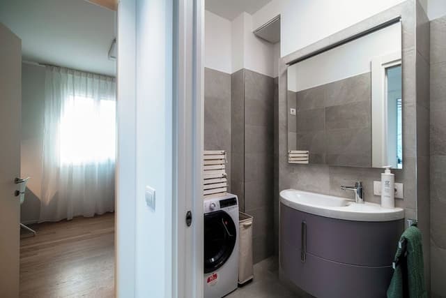 Apartment, Balcony