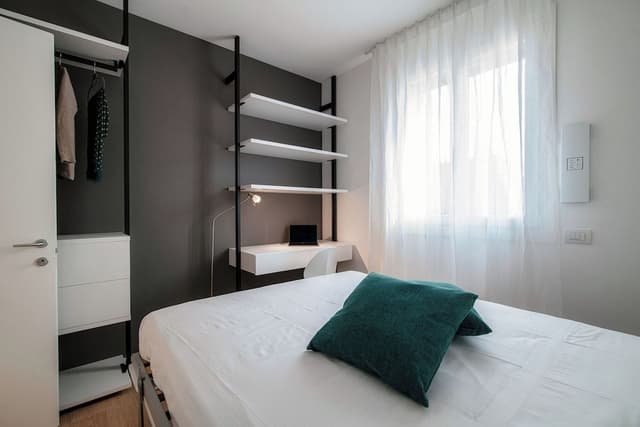 Apartment, Balcony