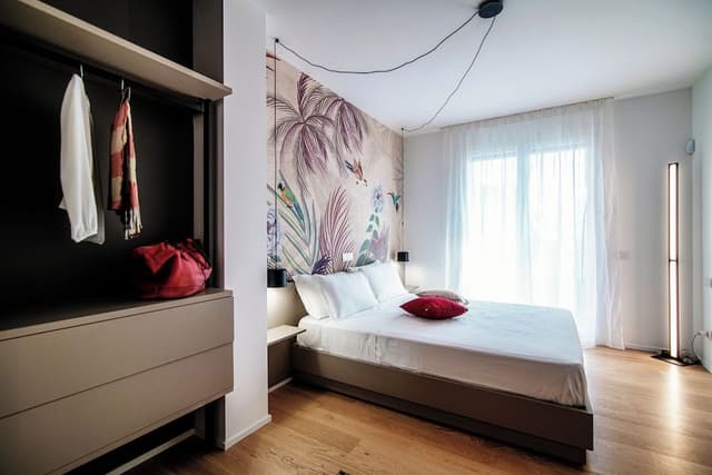 Apartment, Balcony