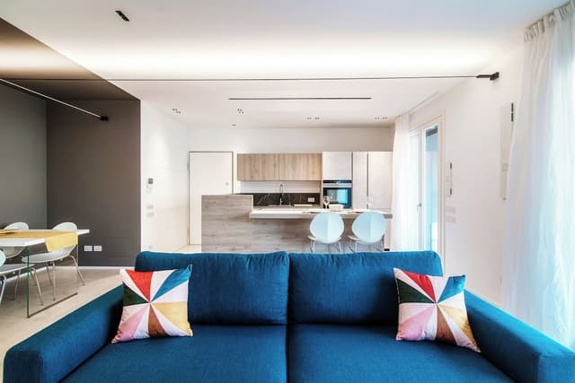 Apartment, Balcony