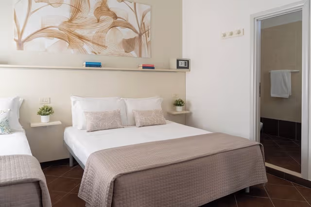 Standard Triple Room