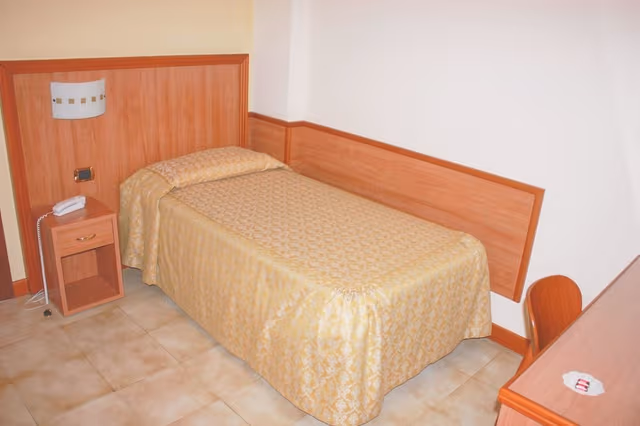 Standard Room, 2 Twin Beds