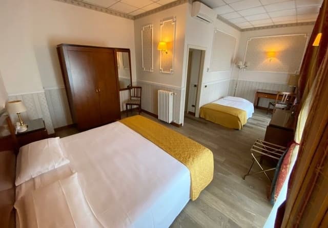 Triple Room