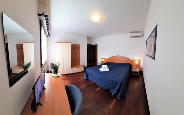 Comfort Double Room, 1 Bedroom, Pool Access, Garden View