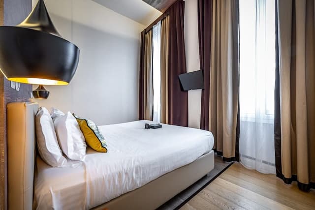 Suite, River View