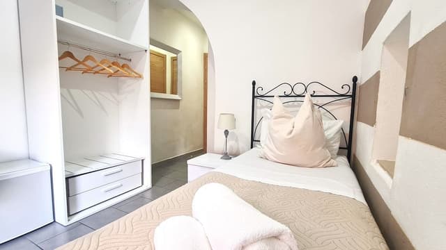 Standard Single Room