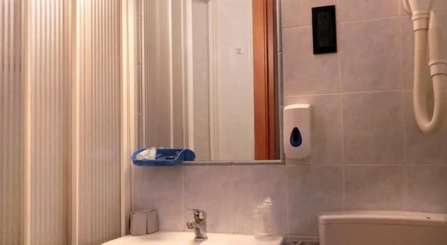 Quadruple Room, Private Bathroom