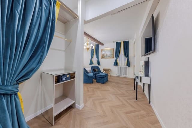 Junior Double Room
