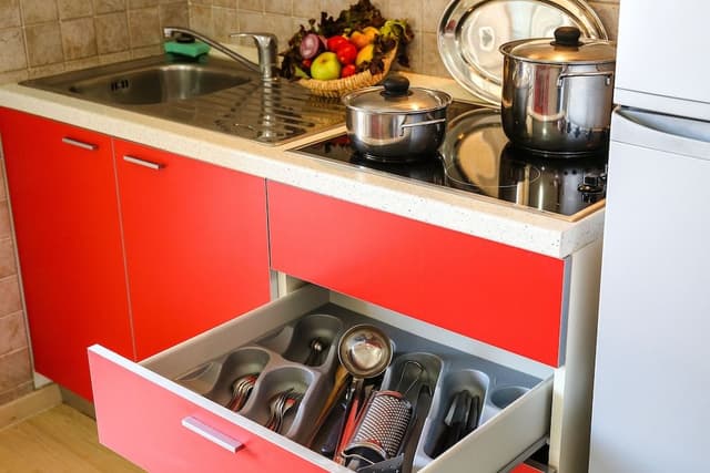 Economy Studio, Kitchenette, City View