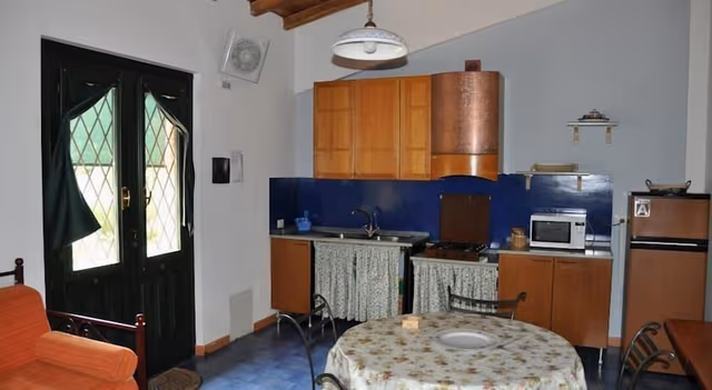 Family Villa, 2 Bedrooms, Kitchenette, Garden View
