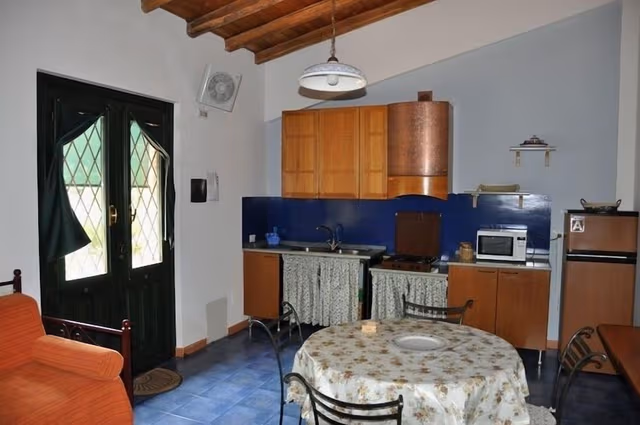 Family Villa, 2 Bedrooms, Kitchenette, Garden View