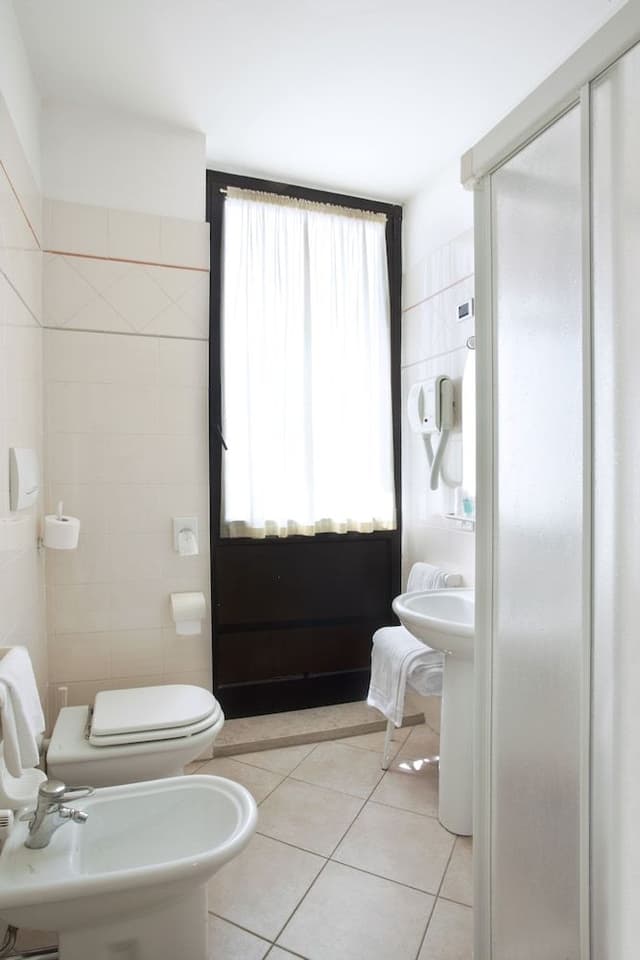 Basic Double Room