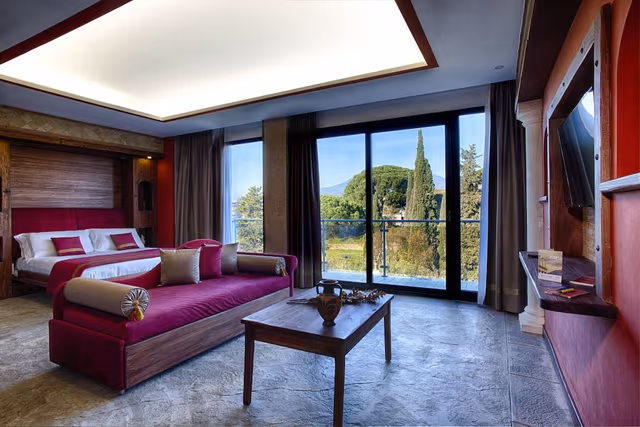 Deluxe Suite