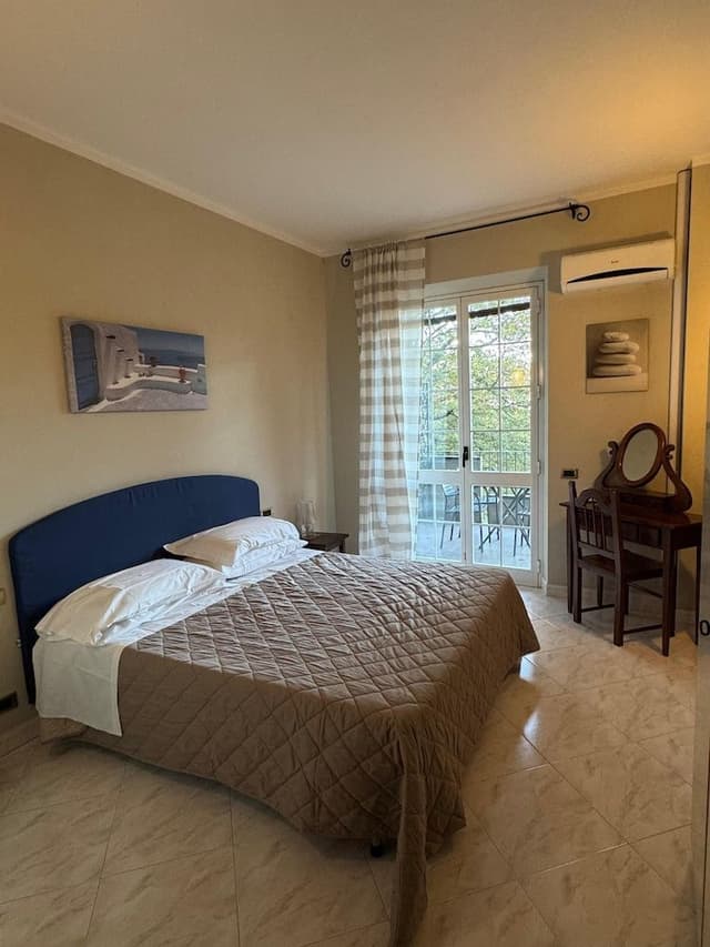 Comfort Apartment, 2 Bedrooms, Kitchen, Garden Area