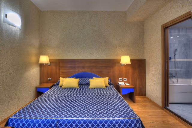 Double Room, 1 Double Bed