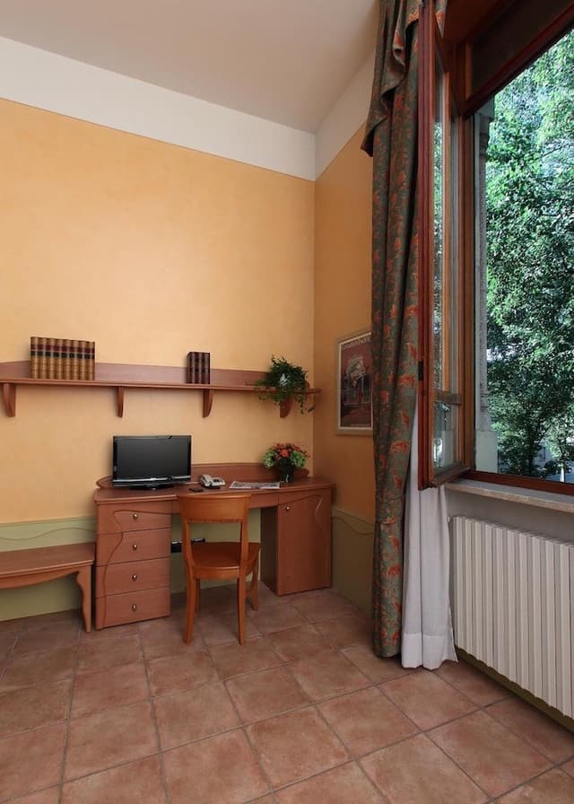 Standard Studio