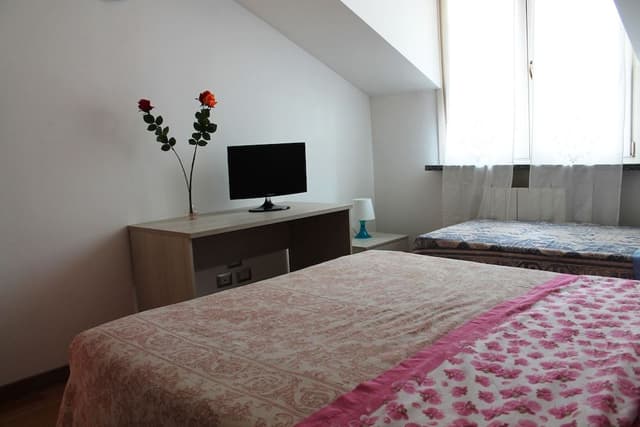 Traditional Double or Twin Room, 1 Bedroom, Private Bathroom, Tower