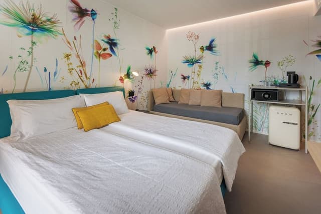 Design Double or Twin Room, Ensuite, Lake View