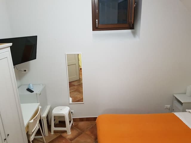Economy Double Room, 1 Double Bed