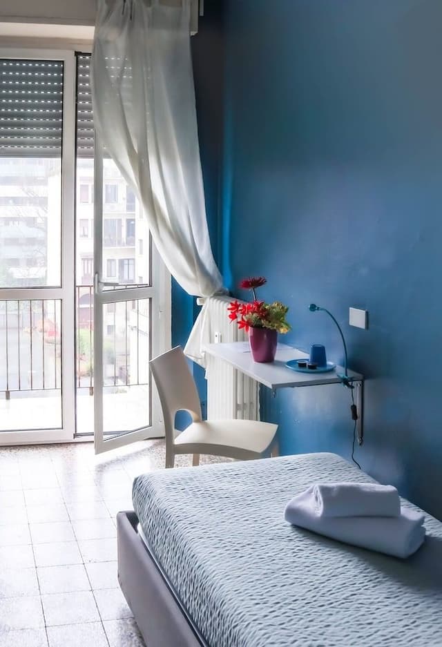 Single Room, Shared Bathroom