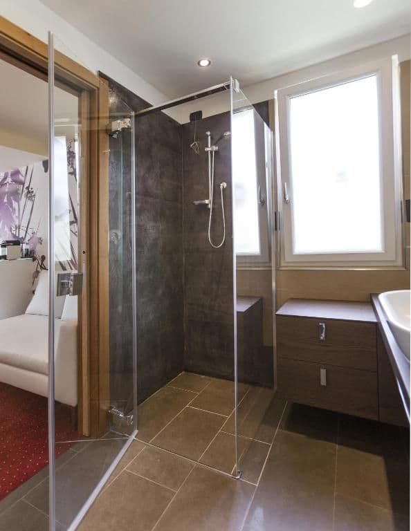 Junior Suite with Lake View