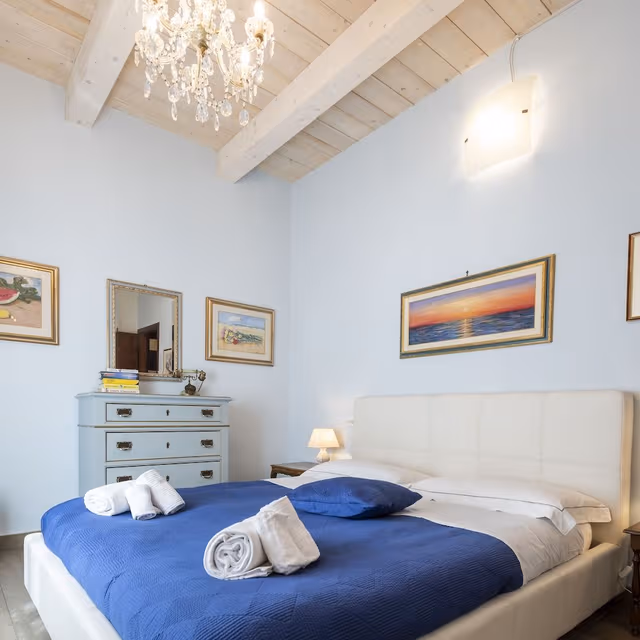 Deluxe Suite, 2 Bedrooms, Non Smoking, City View