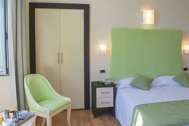 Romantic Room, 1 Queen Bed, Lake View, Lakeside