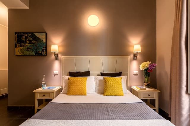 Comfort Double Room, 1 Bedroom, Refrigerator & Microwave, City View