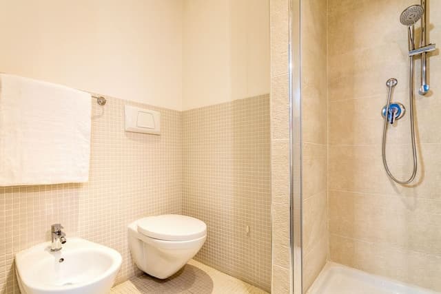 Comfort Double Room, 1 Bedroom, Refrigerator & Microwave, City View