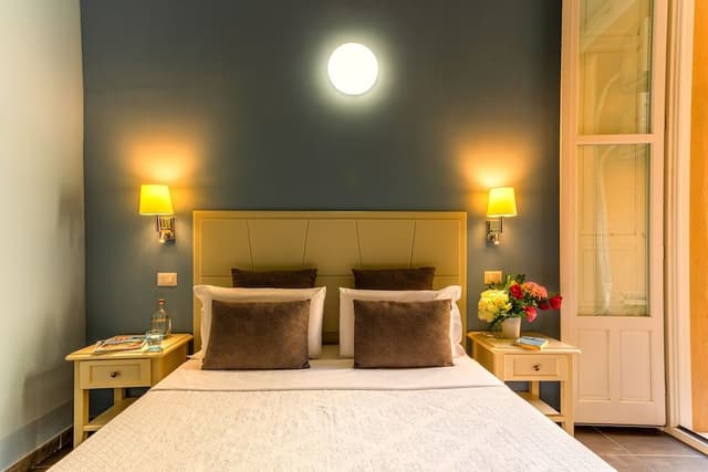 Comfort Double Room, 1 Bedroom, Refrigerator & Microwave, City View