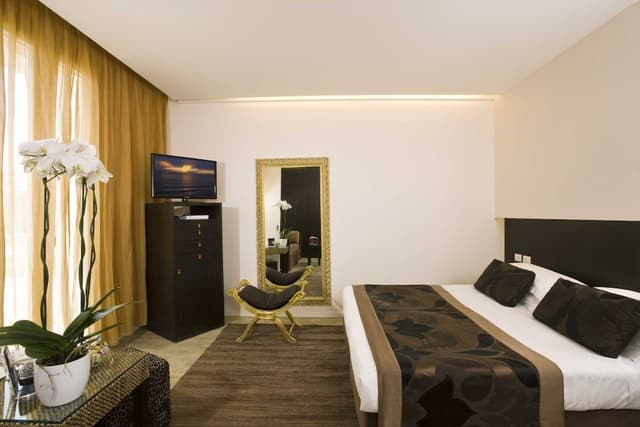 Junior Suite
