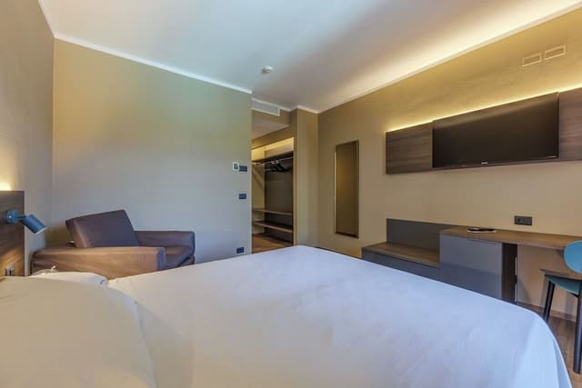 Panoramic Triple Room, Terrace, Lake View