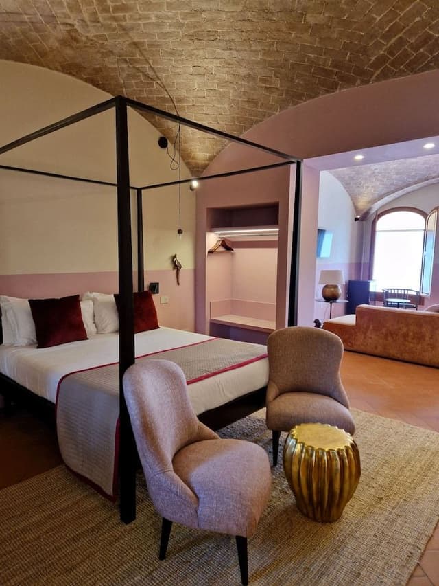 Deluxe Suite, 1 Double Bed with Sofa bed