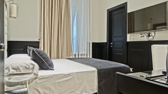 Deluxe Room, 1 Double Bed