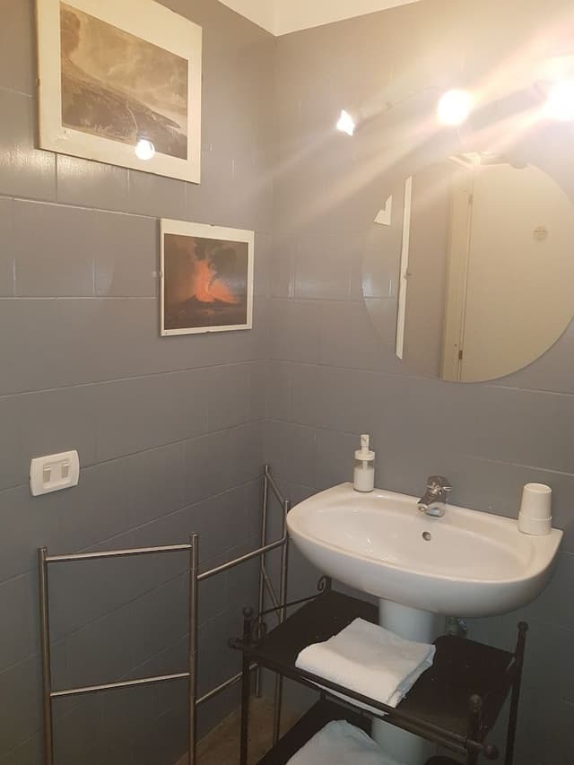 Twin Room (with Private External Bathroom)