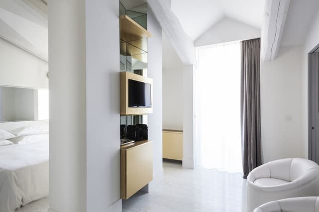 Junior Suite, Terrace, City View