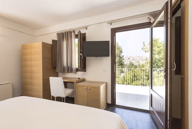 Deluxe Double or Twin Room, Garden View, Tower