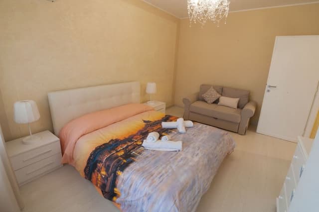 Suite, 2 Bedrooms, City View