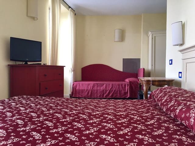 Superior Room, Lake View