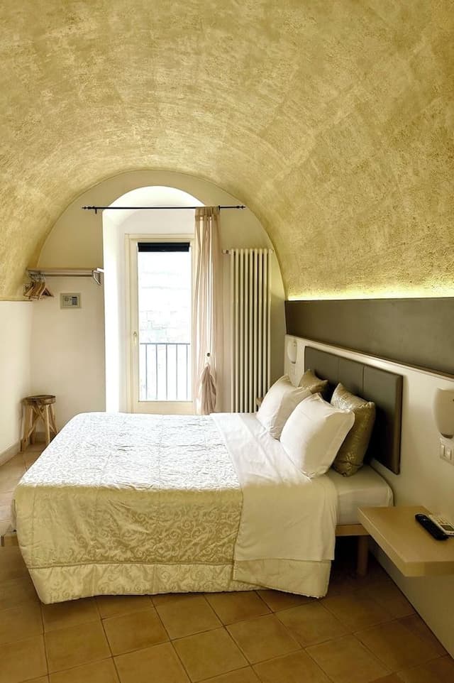 Junior Double Room, City View