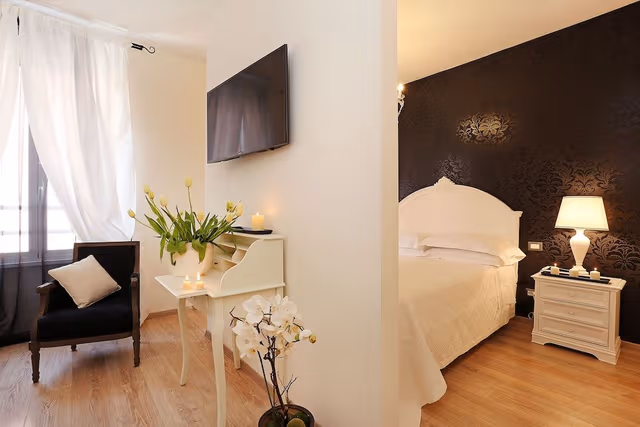 Junior Suite, City View