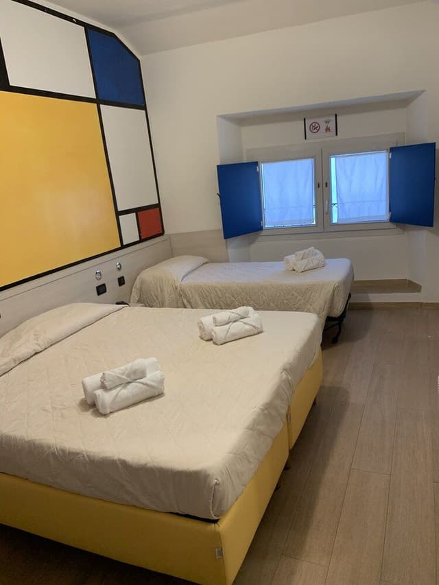 Triple Room