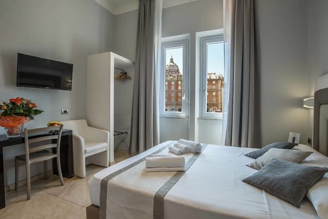 Superior Double Room, City View