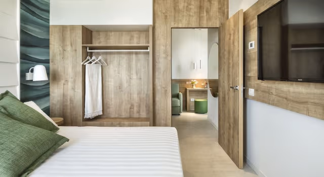 Panoramic Suite, Sea View, Sea Facing