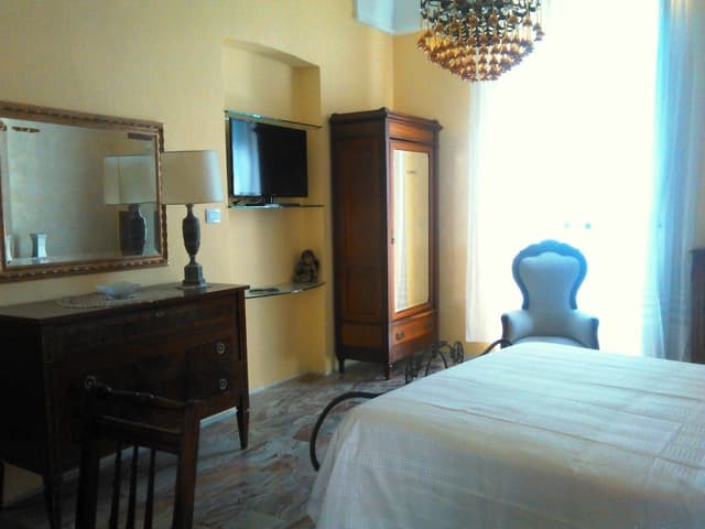 Luxury Triple Room, 1 Bedroom, Non Smoking, City View