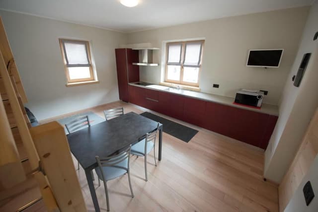 Superior One-Bedroom Apartment